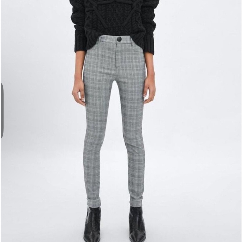 Zara Gray Plaid Leggings